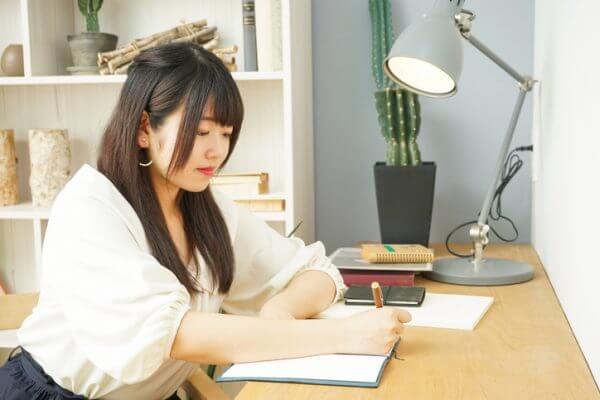 つい謙遜したり、自虐をしがちな人の自分の魅力や長所の見つけ方!