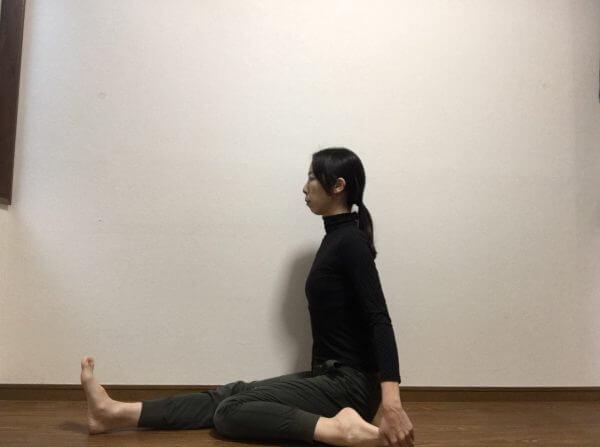 目指せ美脚 太もも痩せに効果的なヨガポーズ3選 Ivery アイベリー